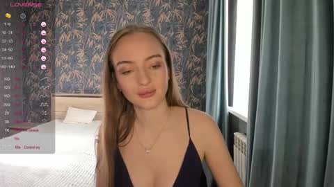 Snapshot of a_delina chatting on 03.06.25 Adelina online show from 03.06.25