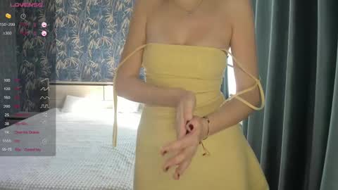 Snapshot of a_delina chatting on 03.08.25 Adelina online show from 03.08.25