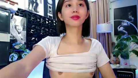 Lovely Yana  online show from 01.11.26