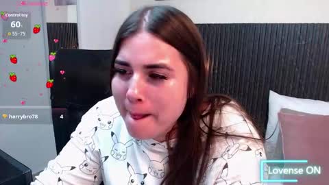 Snapshot of aabby_lee chatting on 10.30.25 Abby Lee online show from 10.30.25