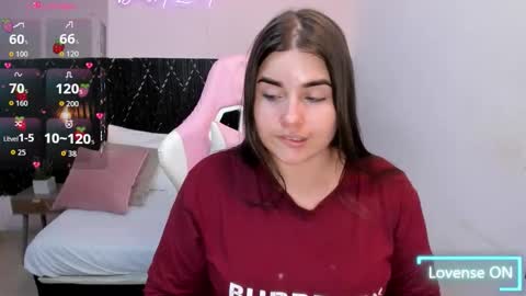 Snapshot of aabby_lee chatting on 11.17.25 Abby Lee online show from 11.17.25