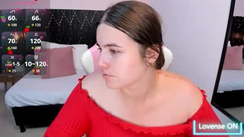 Snapshot of aabby_lee chatting on 11.21.25 Abby Lee online show from 11.21.25