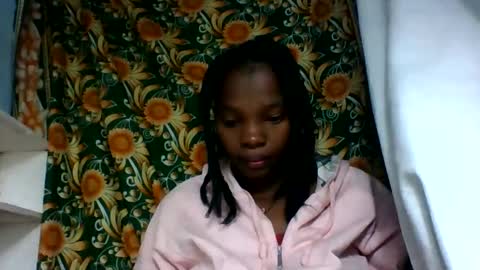 Snapshot of aadienne chatting on 06.09.26 aadienne online show from 06.09.26
