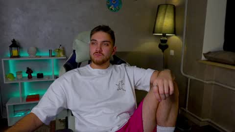 Alex online show from 12.28.24