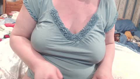 NINA online show from 12.22.24