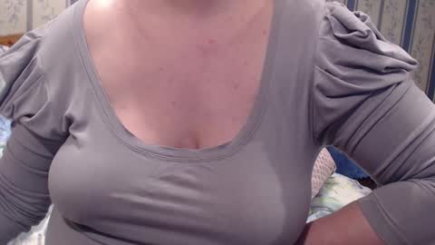 NINA online show from 10.26.25