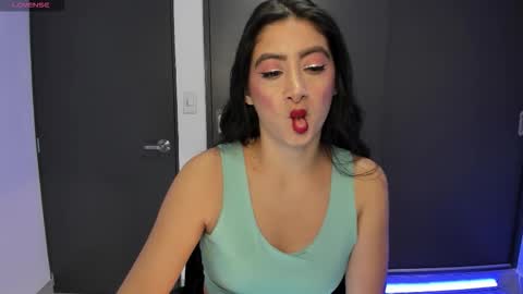 andrea online show from 11.18.25