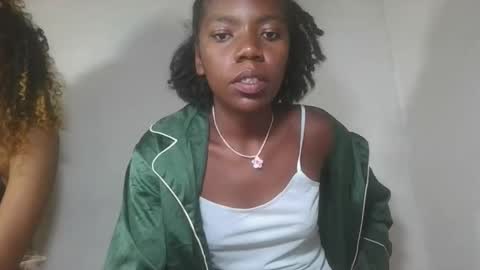 Snapshot of aangevelo chatting on 11.03.25 aangevelo online show from 11.03.25