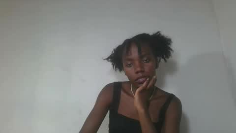 Snapshot of aangevelo chatting on 11.04.25 aangevelo online show from 11.04.25