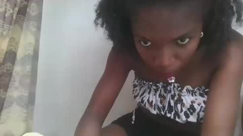 Snapshot of aangevelo chatting on 11.06.25 aangevelo online show from 11.06.25