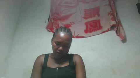 Snapshot of aangevelo chatting on 11.26.25 aangevelo online show from 11.26.25