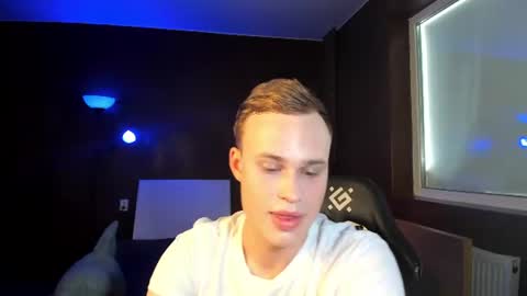 Aaron online show from 06.08.26