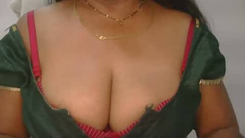 Snapshot of aaradhya_sexy_88 chatting on 06.29.26 aaradhya_sexy_88 online show from 06.29.26