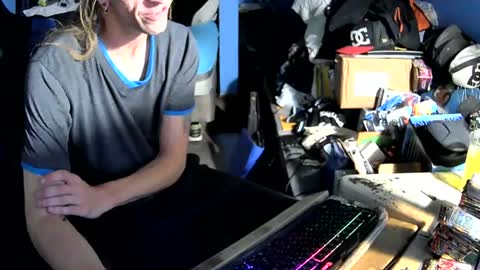 Snapshot of aaron111dub chatting on 07.06.26 NorCalLongSlong online show from 07.06.26