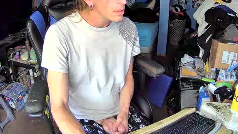Snapshot of aaron111dub chatting on 07.15.26 NorCalLongSlong online show from 07.15.26