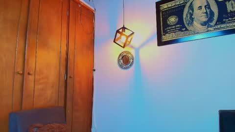 Snapshot of aaron_antonella_mds chatting on 04.04.26 Aaron y Antonella online show from 04.04.26