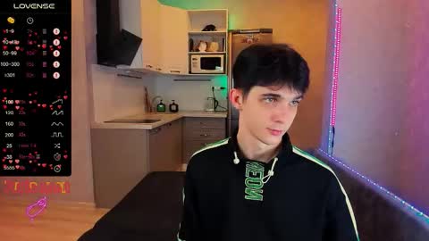 Snapshot of aaron_bang chatting on 11.30.25 Aaron Bang online show from 11.30.25