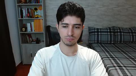 Aaron online show from 11.04.25