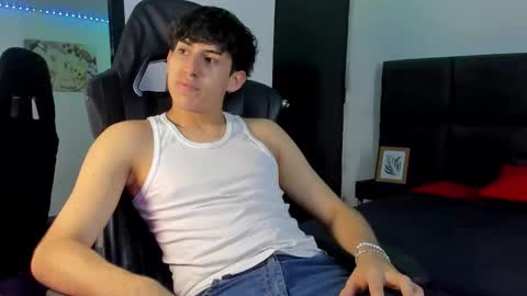 Aron online show from 09.12.25