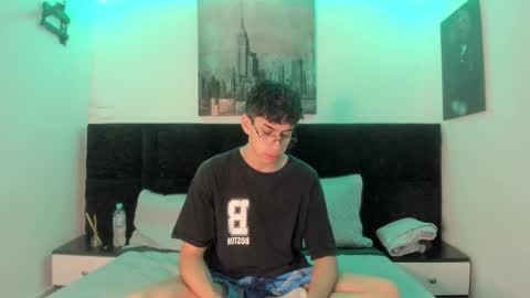 Aron online show from 12.01.25