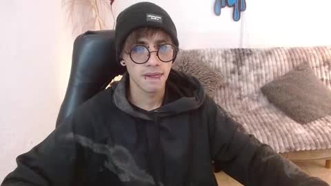 Aaron online show from 02.07.26