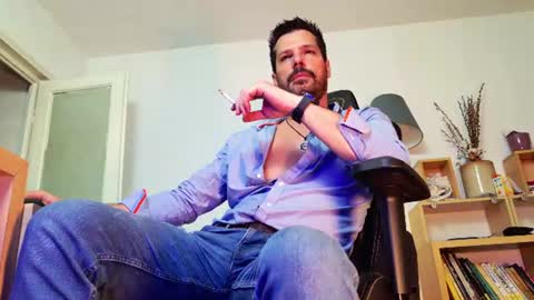 Aaron online show from 06.11.26