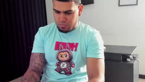 ig aaron hunter123 online show from 04.06.26