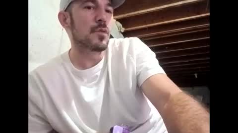 Snapshot of aaronshere888888 chatting on 09.23.25 aaronshere888888 online show from 09.23.25