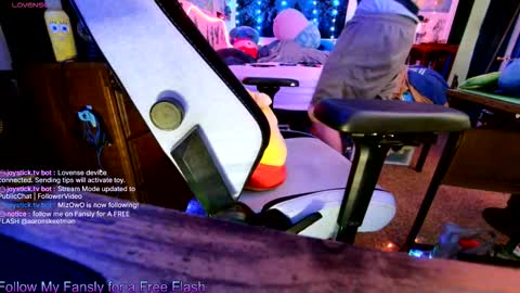 Aaron Skeetman online show from 03.03.26