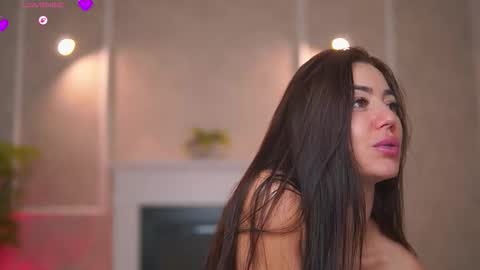 Snapshot of abbela_white chatting on 11.03.25 Alexa online show from 11.03.25