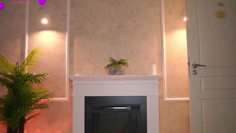 Snapshot of abbela_white chatting on 12.02.25 Alexa online show from 12.02.25