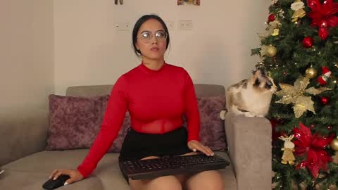 Snapshot of abbey_allen chatting on 12.14.24 Abbey  IG abby allenn  04 December Online at  I will be on vacation dont forget me  See you soon   online show from 12.14.24