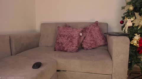 Snapshot of abbey_allen chatting on 12.22.24 Abbey  IG abby allenn  04 December Online at  I will be on vacation dont forget me  See you soon   online show from 12.22.24