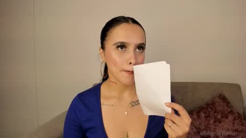 Snapshot of abbey_allen chatting on 10.18.25 Abbey  IG abby allenn  04 December Online at  I will be on vacation dont forget me  See you soon   online show from 10.18.25