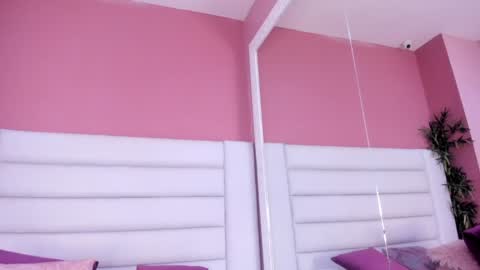 abbey_walker online show from 01.29.25