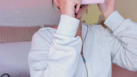 Snapshot of abbie_foxxx chatting on 11.25.25 abbie online show from 11.25.25