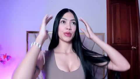 Abbie Joness online show from 02.05.26