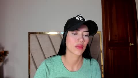 Snapshot of abbiejoness_ chatting on 05.28.26 Abbie Joness online show from 05.28.26