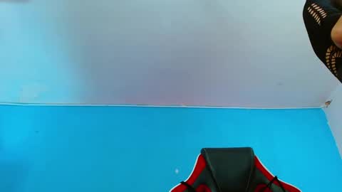 Abbigail Fuster  online show from 01.02.25