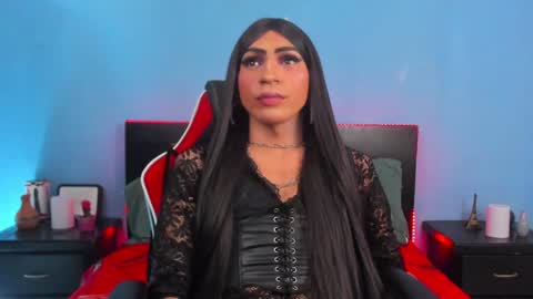 Abbigail Fuster  online show from 01.10.25