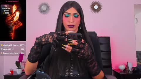 Abbigail Fuster  online show from 03.12.25