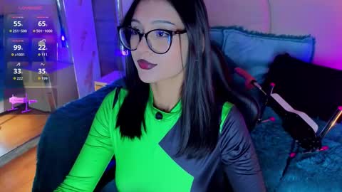 Snapshot of abby_dreamss chatting on 12.19.25 Abby online show from 12.19.25