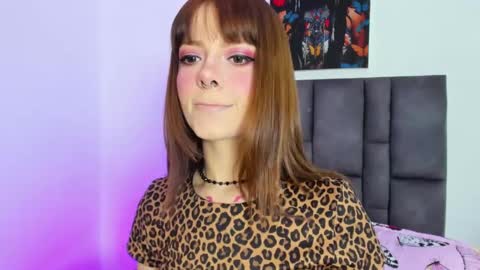 Snapshot of abby_jones2 chatting on 10.14.25 abby jones online show from 10.14.25