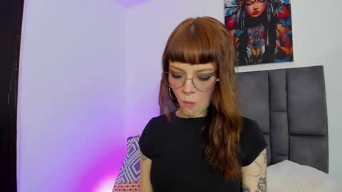 Snapshot of abby_jones2 chatting on 10.25.25 abby jones online show from 10.25.25