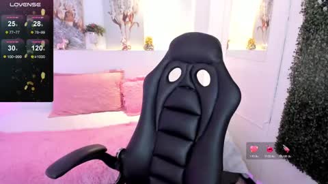 Snapshot of abby_mae_ chatting on 02.21.25 Abby online show from 02.21.25