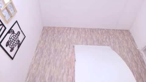 Snapshot of abby_pratt chatting on 11.18.25 Abby online show from 11.18.25