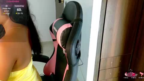 Snapshot of abby_tits chatting on 09.30.25 ABBY online show from 09.30.25