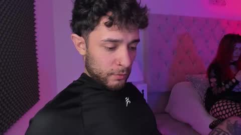 Snapshot of abbyandchris1 chatting on 12.20.25 START TRANSMISSION ---- AM COLOMBIA TIME online show from 12.20.25