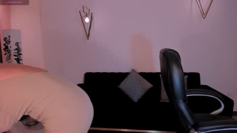 Abby Dalton  online show from 12.04.25