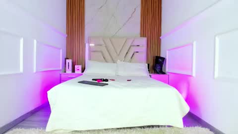 Snapshot of abbyevaans chatting on 01.16.26 Abby Evans online show from 01.16.26